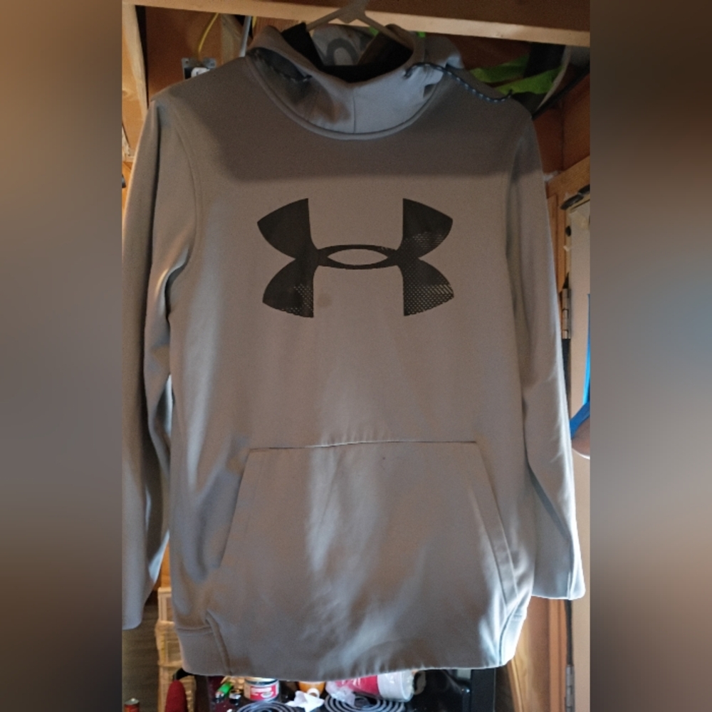 Under Armour Gray Men's Hoodie with Black Logo
